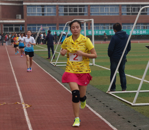 陳智慧獲女子3000米第6名1.jpg